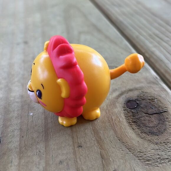 2020 McDonald’s Happy Meal The Lion Toy Action Figure 2” Pikmi Pops Chomps - Picture 3 of 10